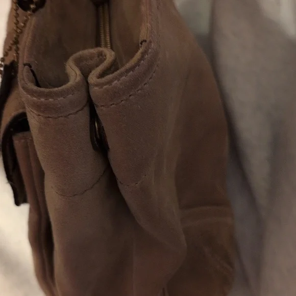 Coach Tan Leather Shoulder Bag - Picture 3 of 8